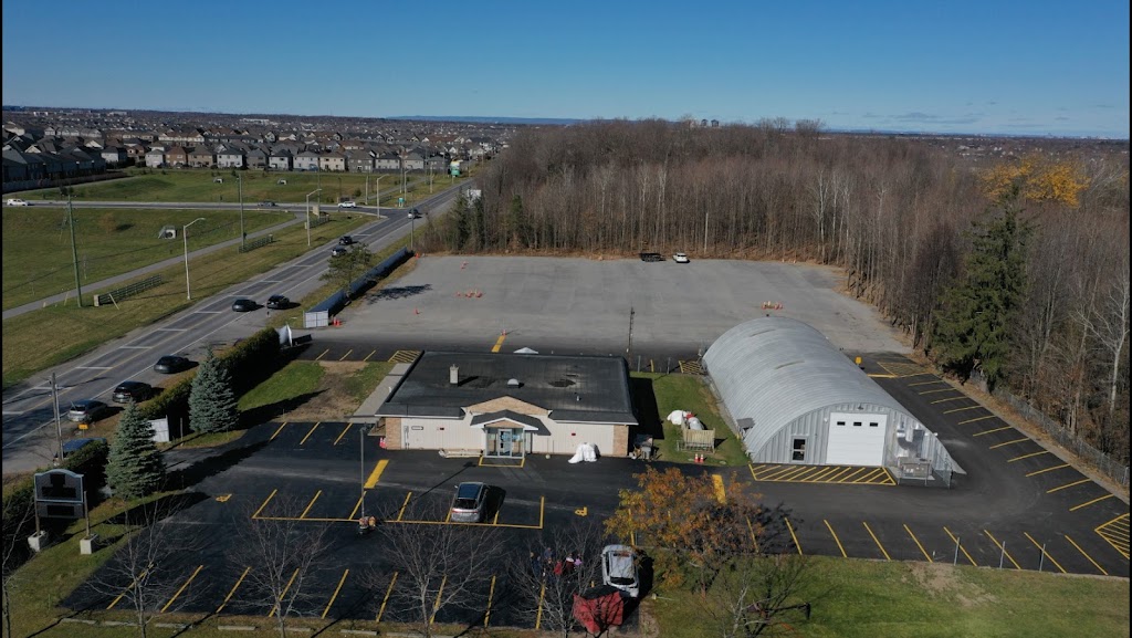 Fachada de MAC Barrhaven Islamic Centre (BIC)
