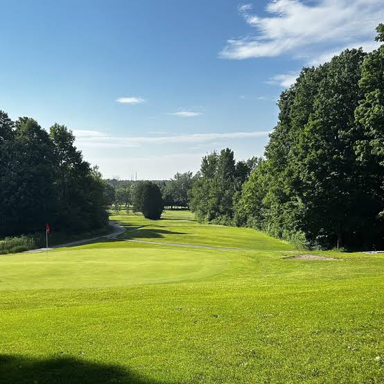 Fachada de Cedarhill Golf and Country Club