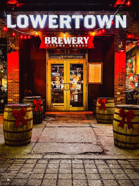 Fachada de Lowertown Brewery, ByWard Market