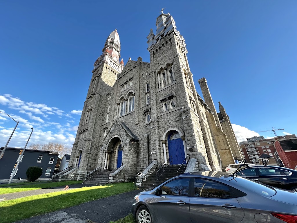 Fachada de Saint Brigid's Centre for the Arts