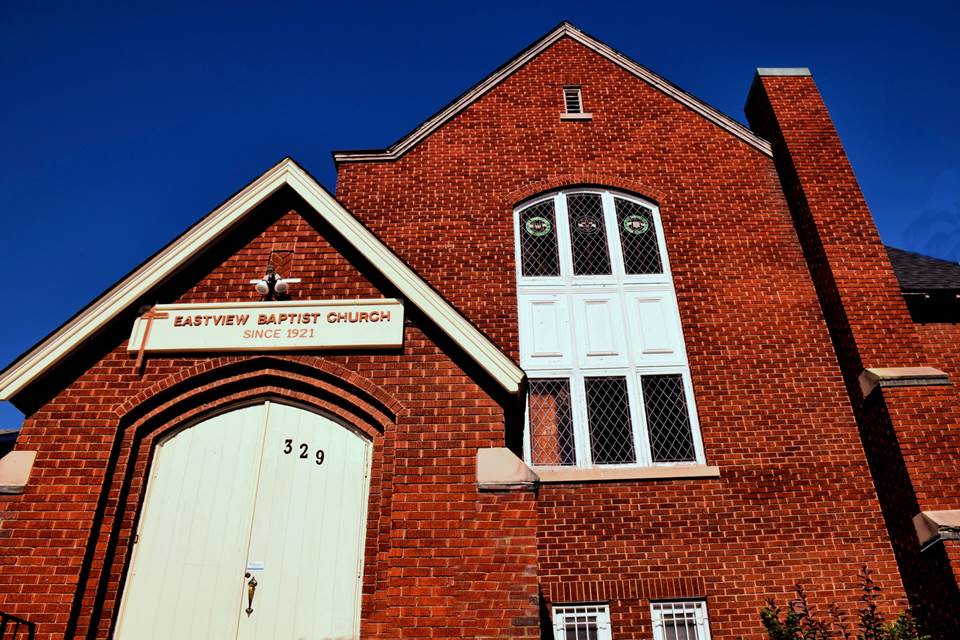 Fachada de Eastview Baptist Church