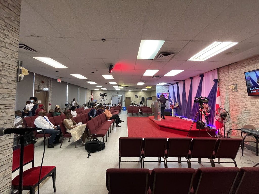 Fachada de Christ Apostolic Church, Way To Life (CAC)