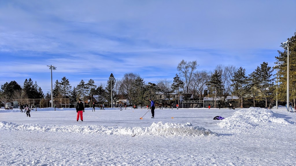 Fachada de McKellar Park