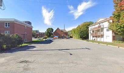 Fachada de Our Saviour Lutheran Church