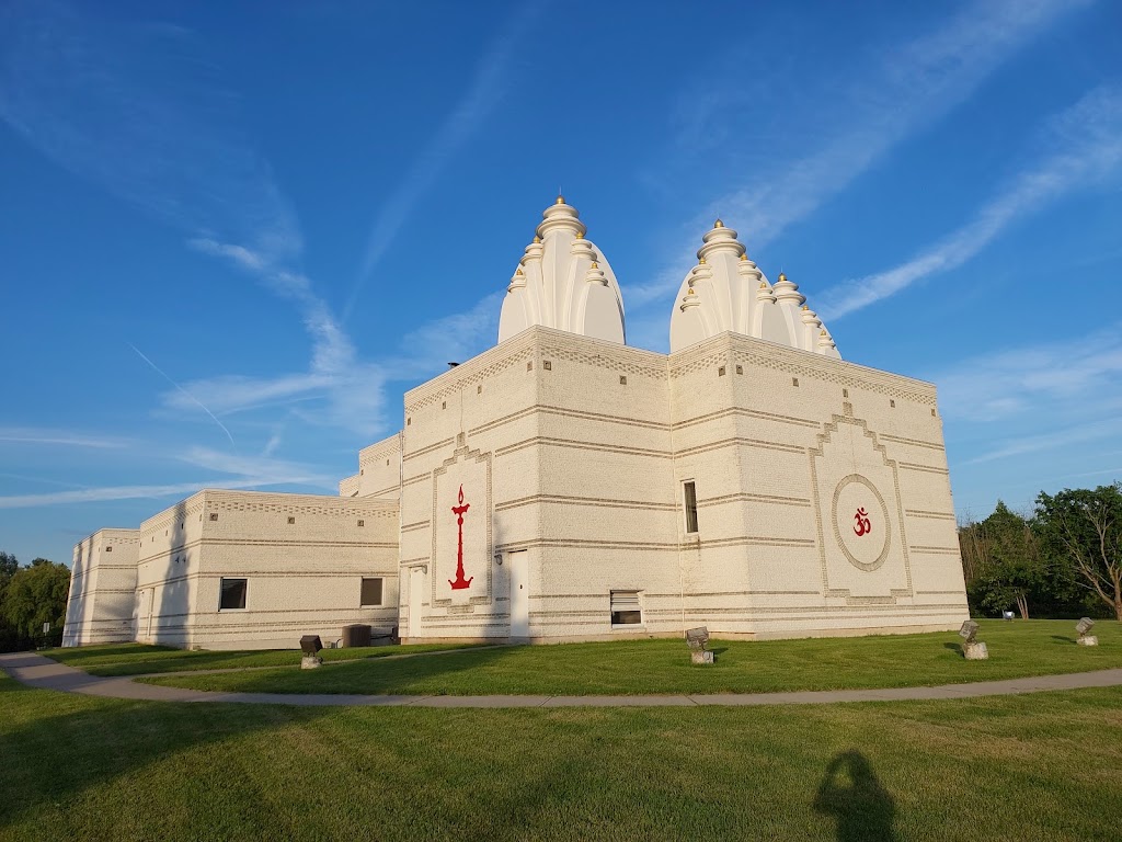Fachada de Hindu Temple of Ottawa Carleton