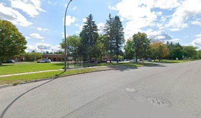 Fachada de Chapel Hill Catholic School