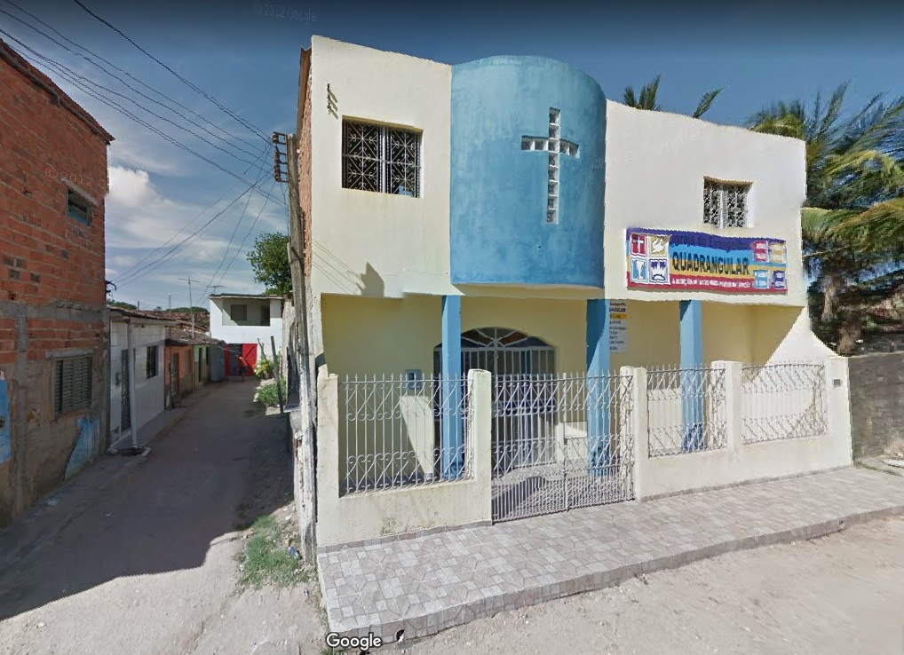 Fachada de 1ª Igreja do Evangelho Quadrangular - Clima Bom 2