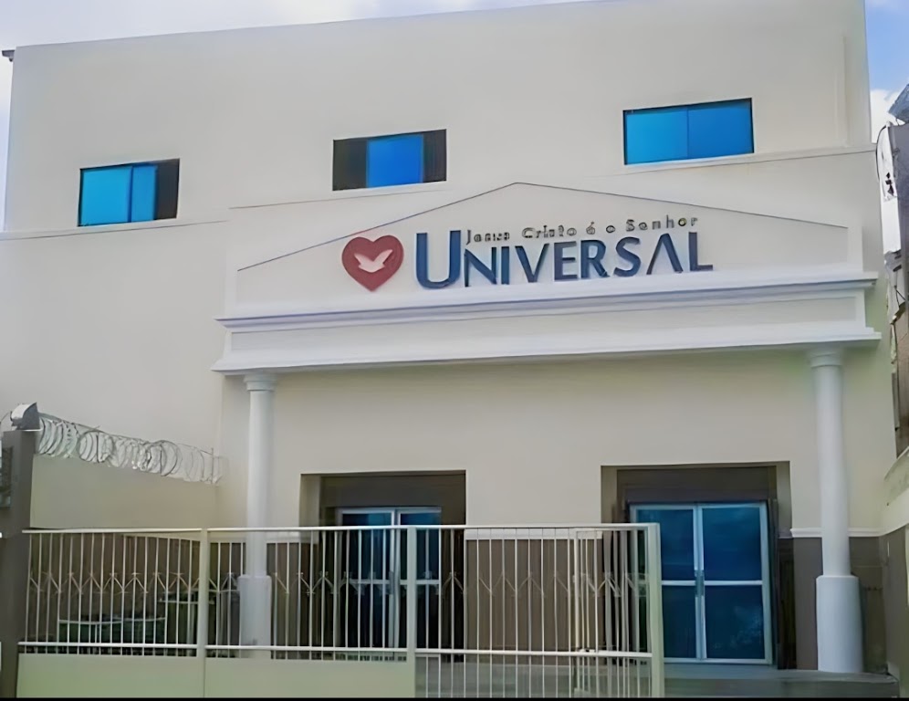 Fachada de Igreja Universal