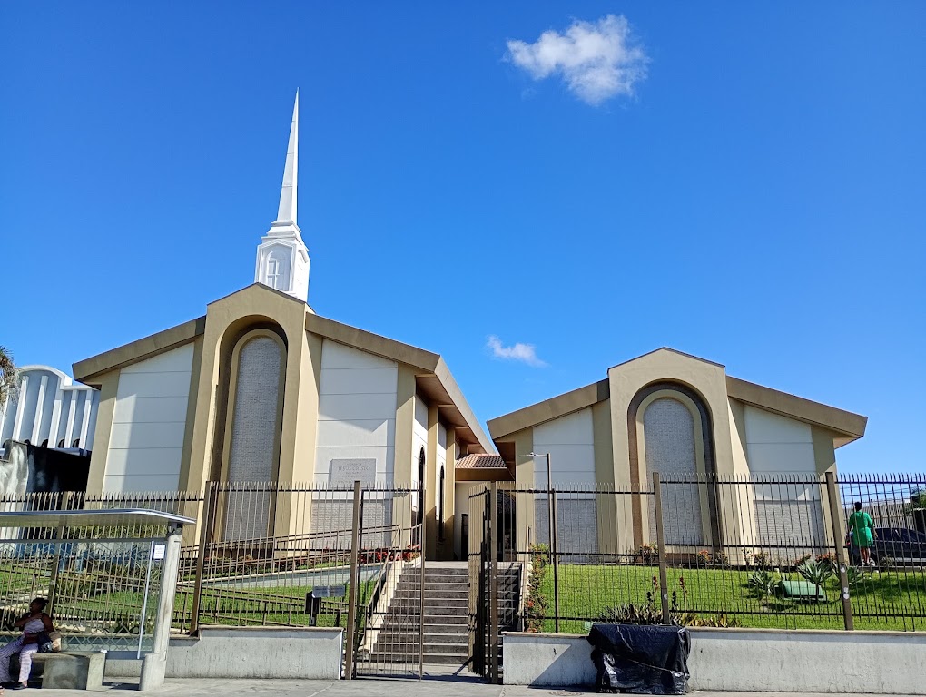 Fachada de A Igreja de Jesus Cristo dos Santos dos Últimos Dias