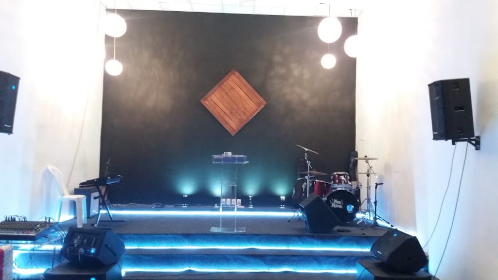 Fachada de Igreja Renovada Viver em Cristo