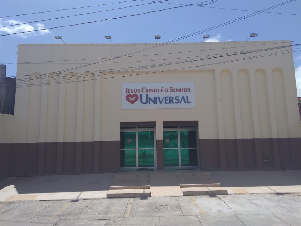 Fachada de Igreja Universal
