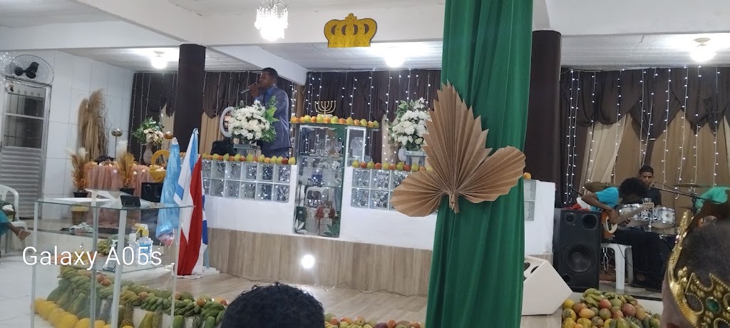 Fachada de Igreja pentecostal Deus é Amor e justiça