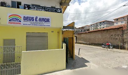 Fachada de Igreja Pentecostal Deus É Amor