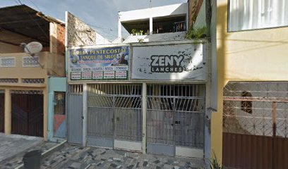Fachada de Igreja Pentecostal Deus é Amor
