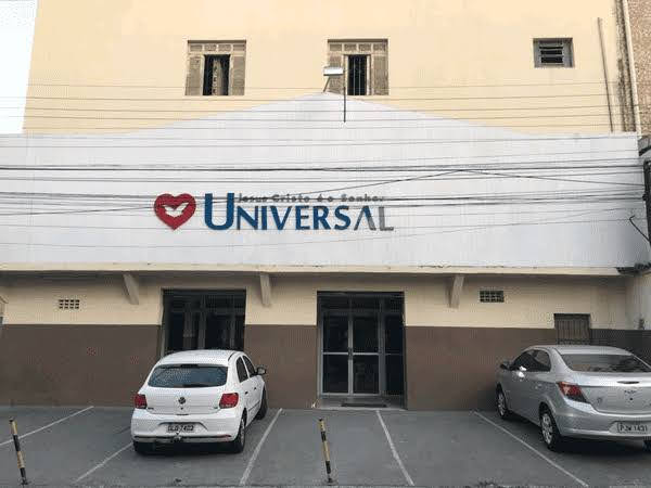 Fachada de Igreja Universal
