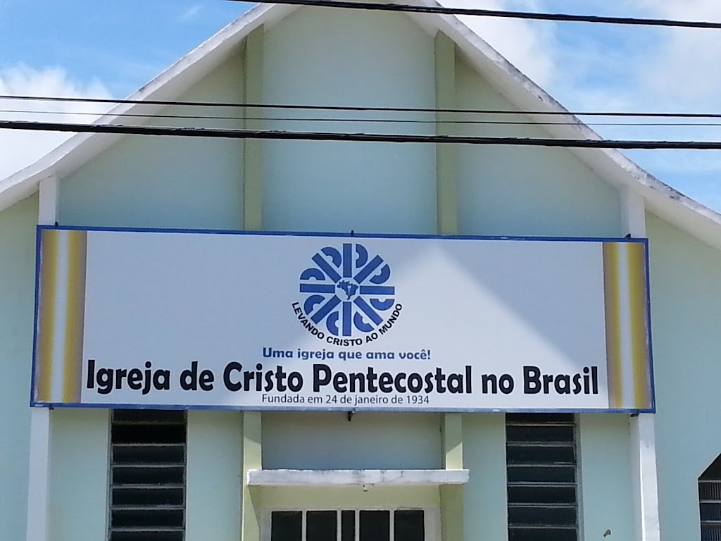 Fachada de Igreja de Cristo Pentecostal no Brasil