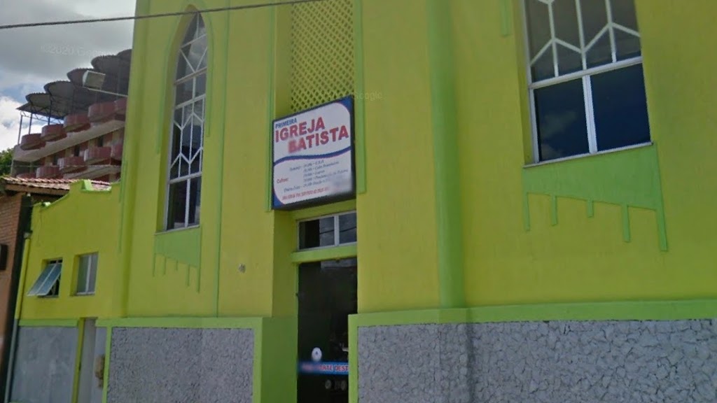 Fachada de Primeira Igreja Batista em Nazaré