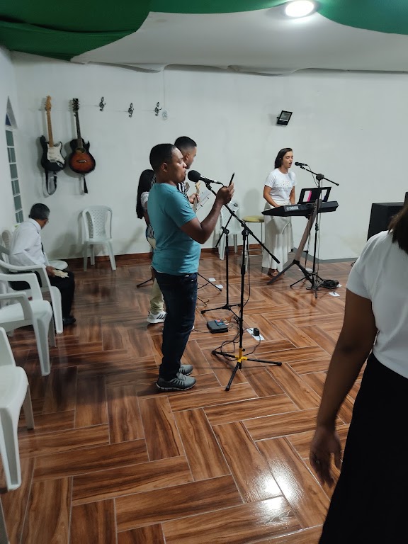 Fachada de Igreja Primitiva Deus é Poder
