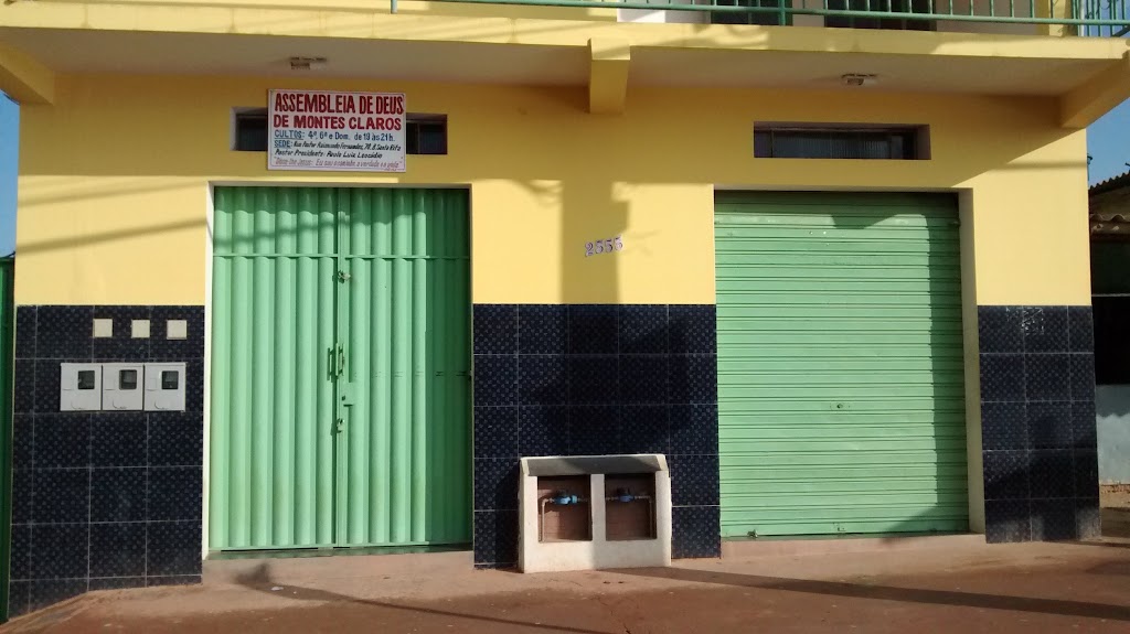 Fachada de Assembleia de Deus de Montes Claros