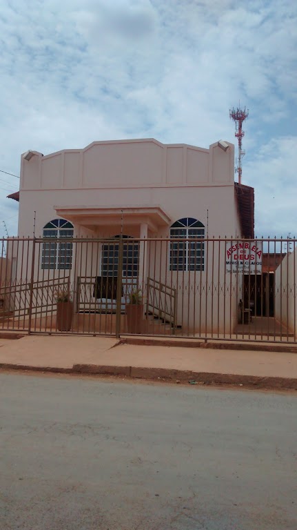 Fachada de Assembléia de Deus Montes Claros acácias