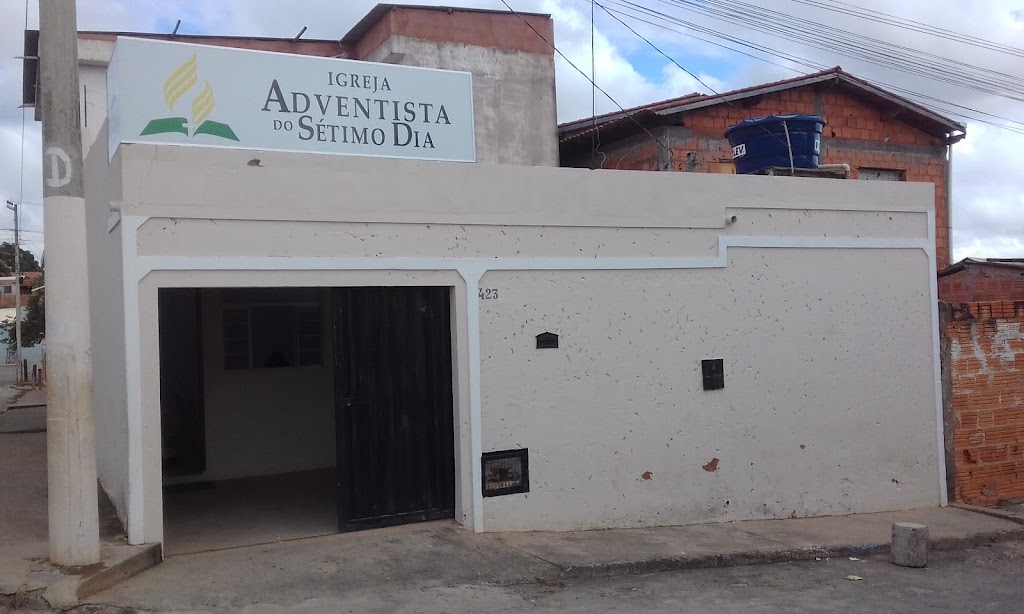 Fachada de Igreja Adventista Do Sétimo Dia - Santa Cecília
