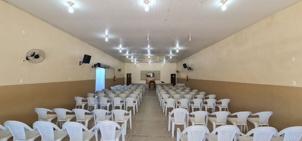 Fachada de Igreja Universal do Reino de Deus - Nova Teresina