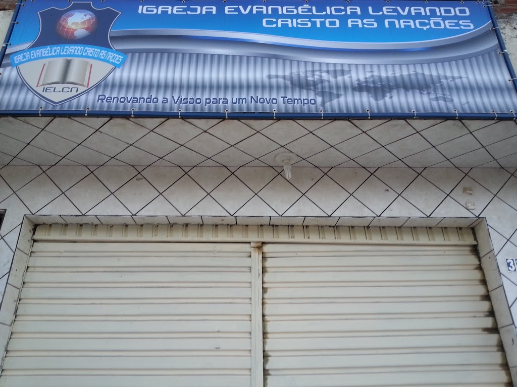 Fachada de Igreja Evangélica Levando Cristo às Nações