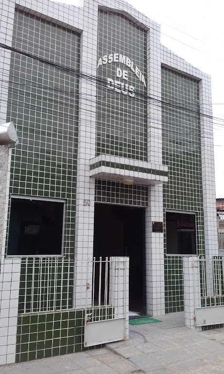 Fachada de Assembleia De Deus Em Paratibe Br