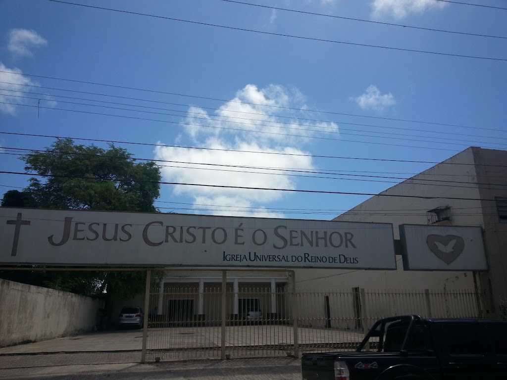 Fachada de Igreja Universal do Reino de Deus