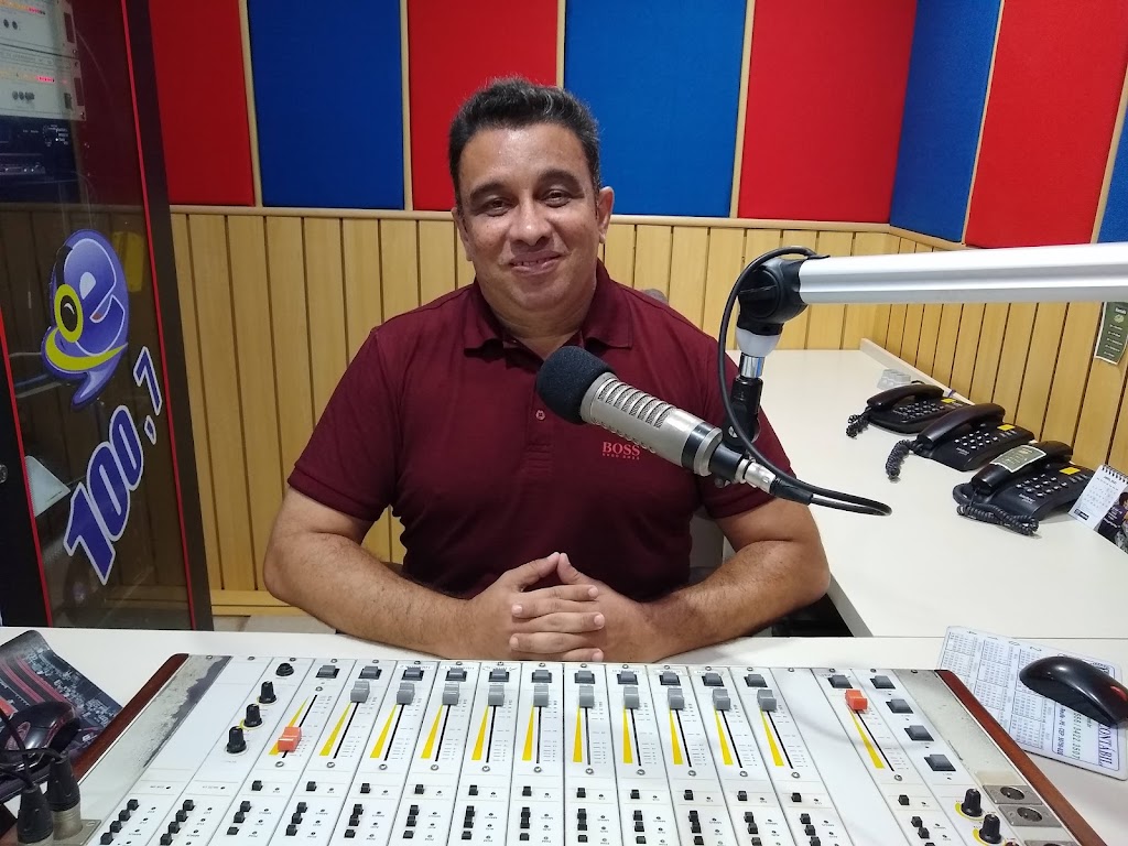 Fachada de Rádio Evangélica FM 100,7 Mhz