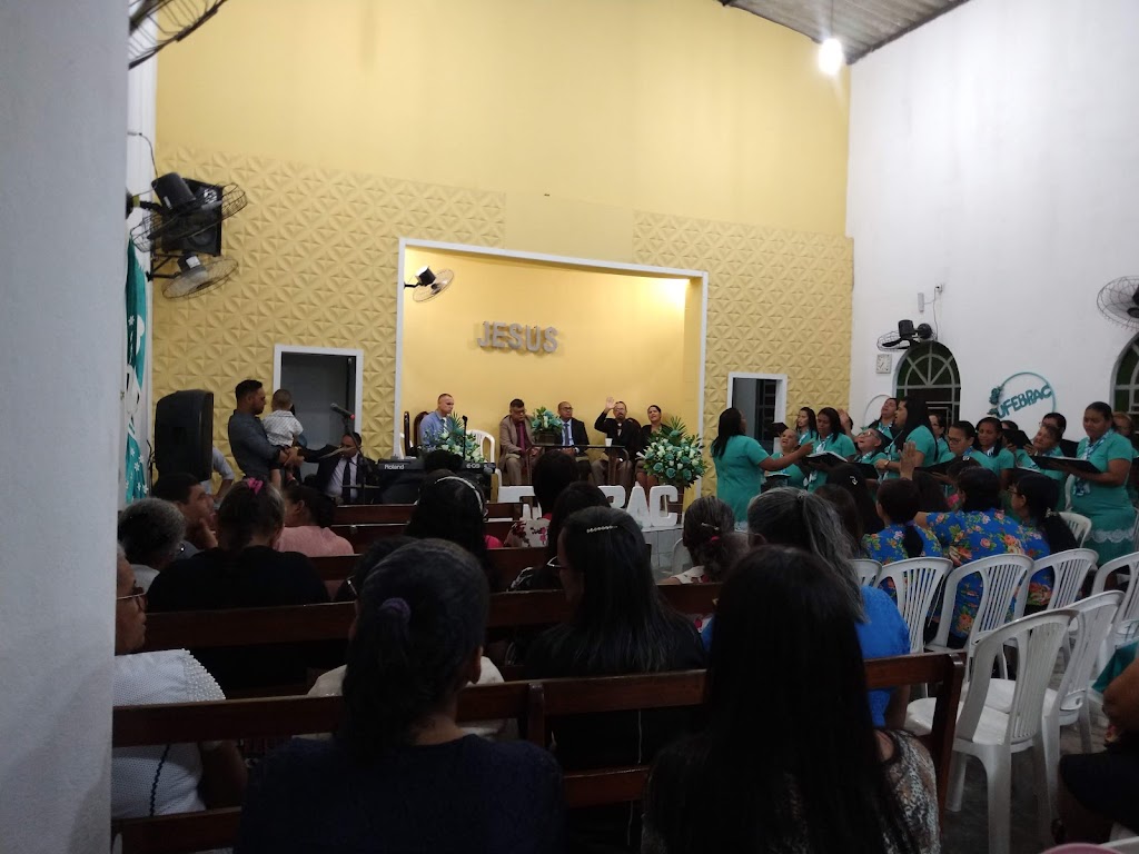 Fachada de Igreja O Brasil Para Cristo dos Coelhos