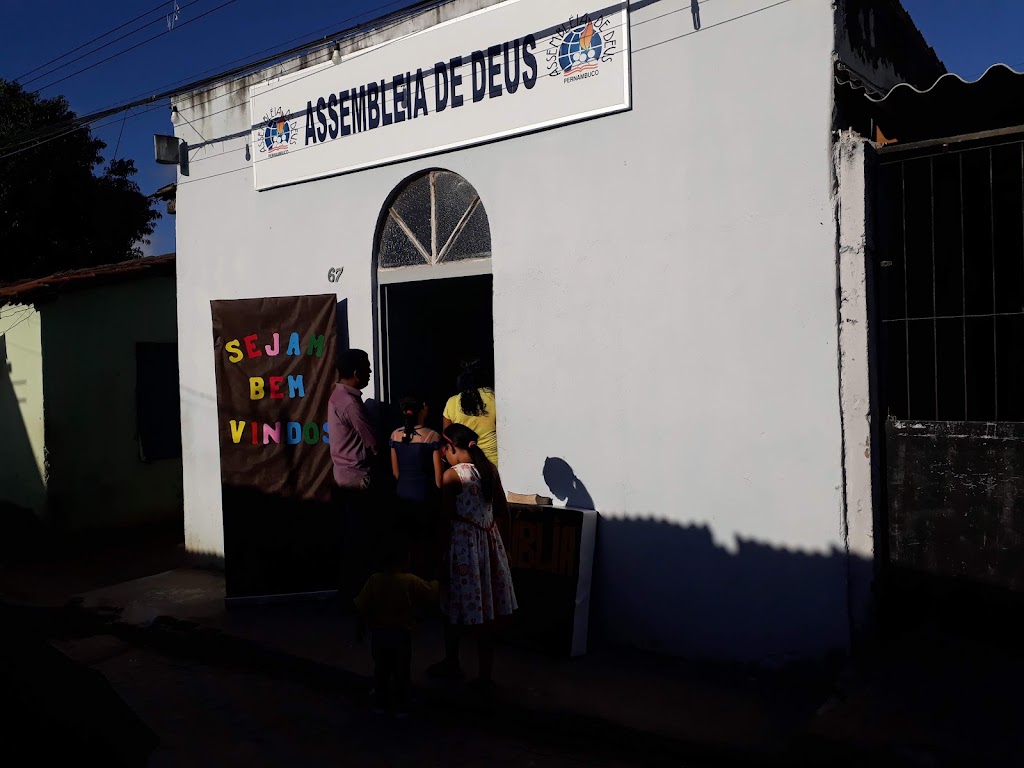 Fachada de IEADPE Alto do Cruzeiro - Área 29
