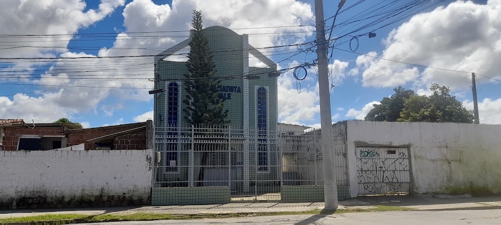 Fachada de Igreja Batista em Porto da Madeira