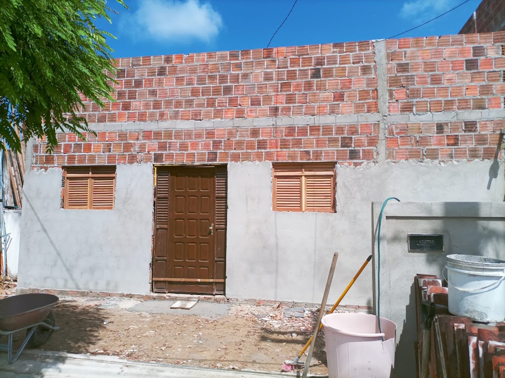 Fachada de Igreja Evangélica Assembléia dos Santos - Valentina