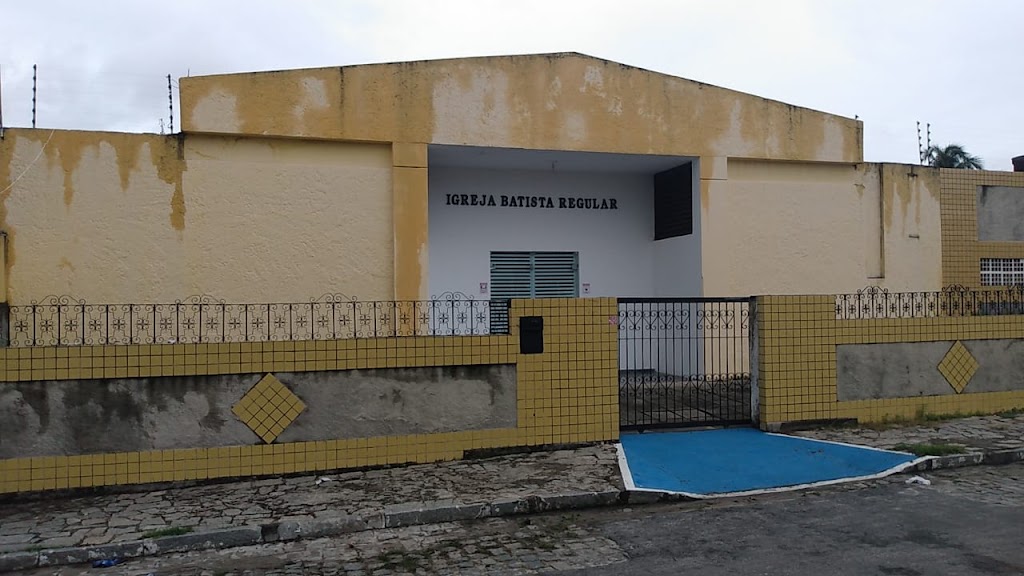 Fachada de IGREJA BATISTA REGULAR EM MANGABEIRA