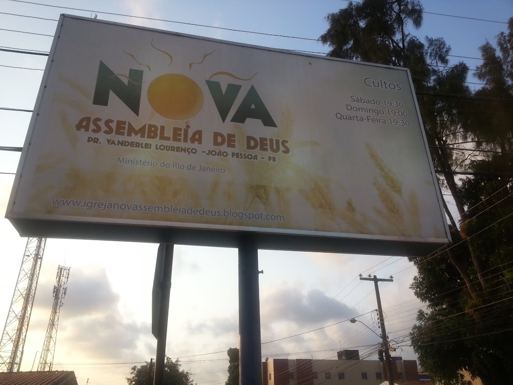 Fachada de Nova Assembléia de Deus