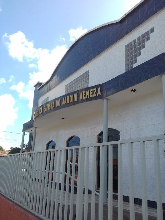 Fachada de Primeira Igreja Batista do Jardim Veneza