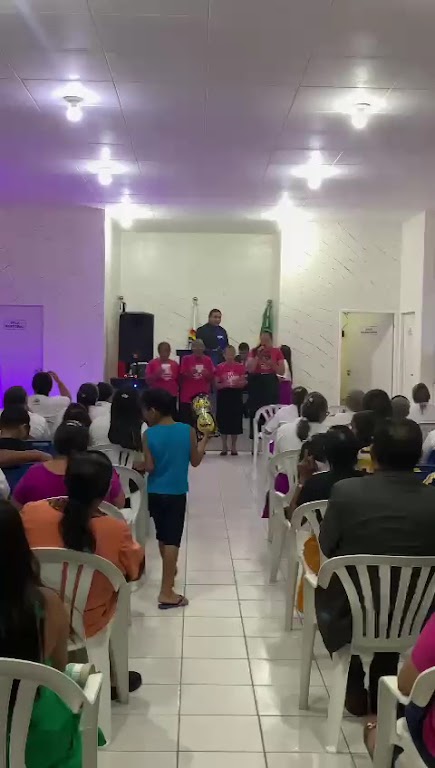 Fachada de Igreja pentecostal Deus é Amor Sede Regional
