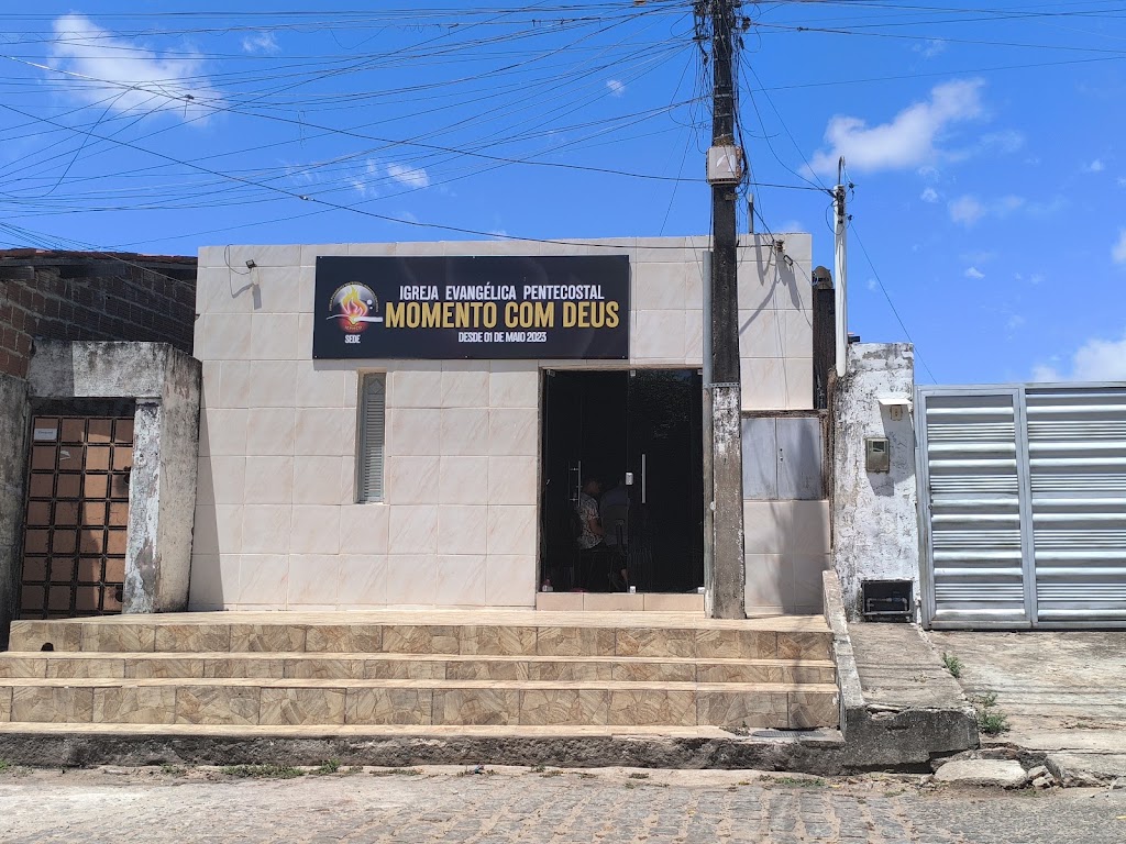 Fachada de IGREJA EVANGELICA PENTECOSTAL MOMENTO COM DEUS