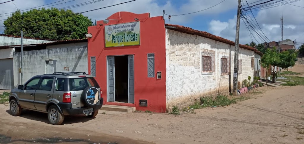 Fachada de Missão Evangélica Pentecostal - Parque Floresta
