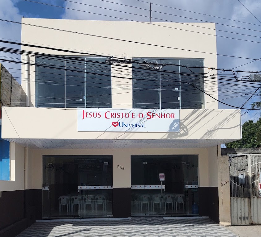 Fachada de UNIVERSAL POMPÉIA
