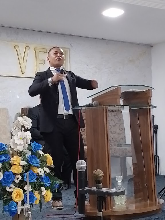 Fachada de Igreja Pentecostal Vencedores em Cristo
