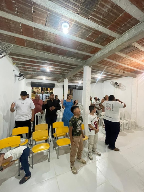 Fachada de Assembleia de Deus Ministério Madureira - Beira Rio