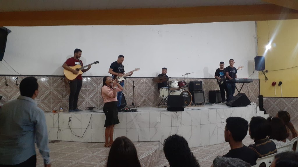 Fachada de Igreja Pentecostal Renascer Serviluz