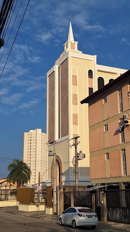 Fachada de A Igreja de Jesus Cristo dos Santos dos Últimos Dias