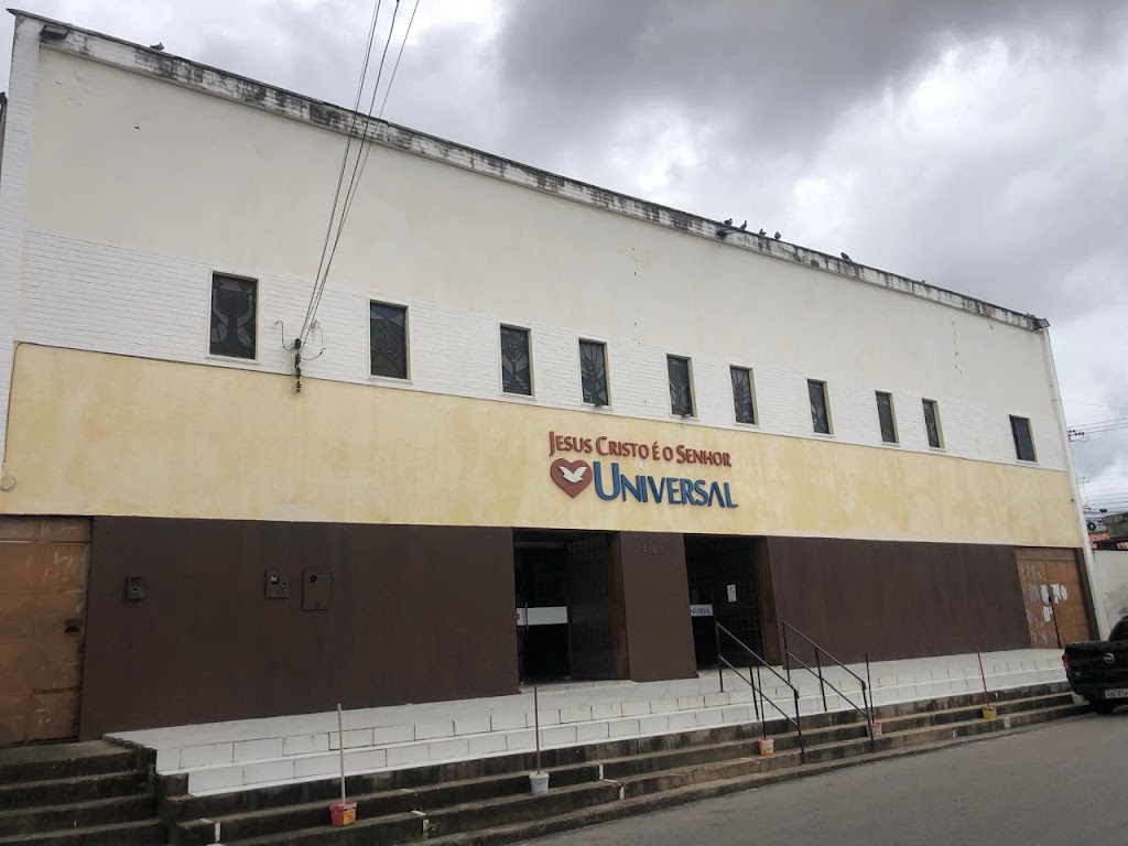 Fachada de IGREJA UNIVERSAL-JARDIM IRACEMA