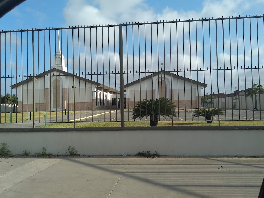 Fachada de A Igreja de Jesus Cristo dos Santos dos Últimos Dias