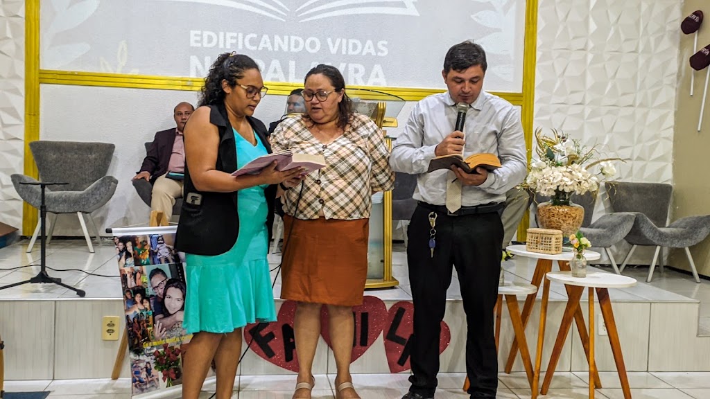 Fachada de Assembleia de Deus Parque Potira Ministério Fortaleza Congregação do Parque das Nações