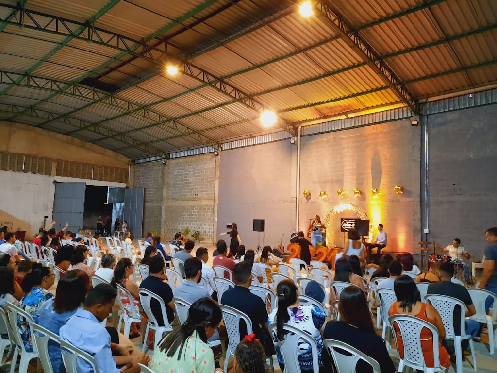 Fachada de Igreja Aviva-nos