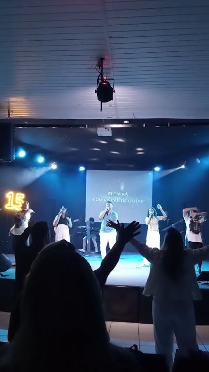 Fachada de Igreja Cristã Familia E Louvor